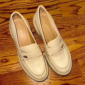 Baldinini Cream heeled Classic Loafers size 38.5 eu.
